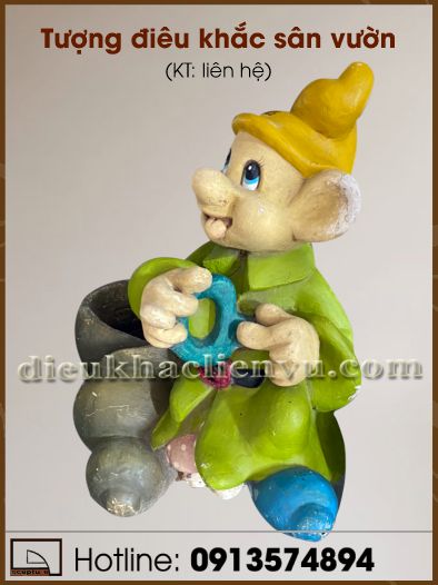 Tượng điêu khắc sân vườn